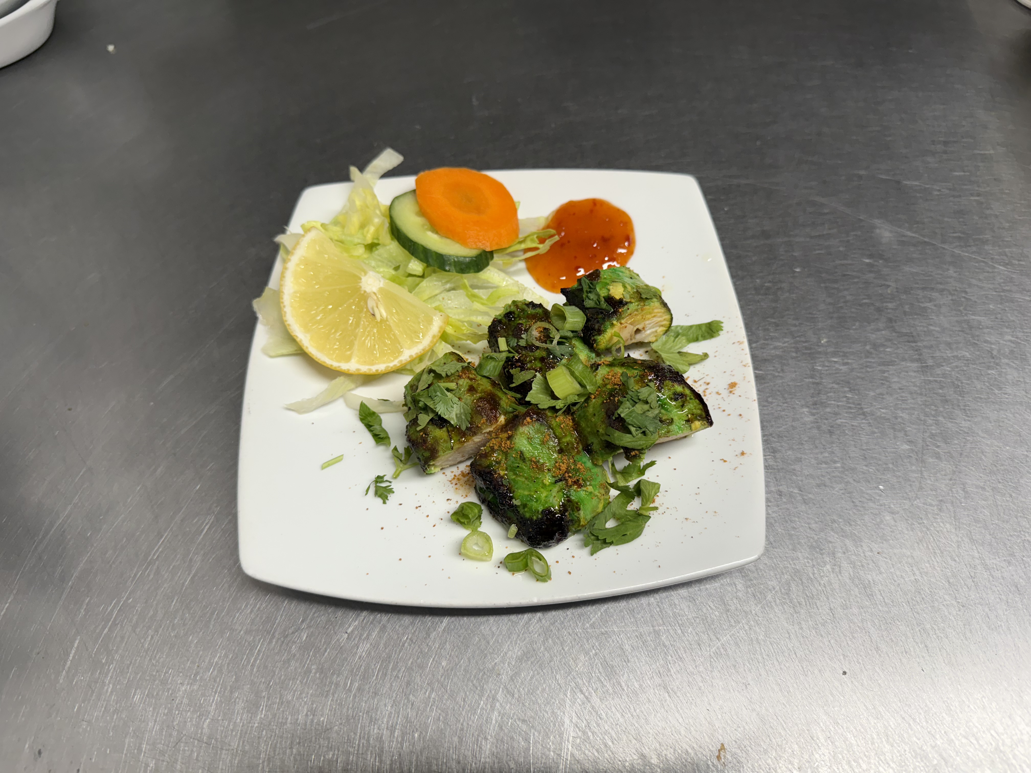 Garlic Green Chicken Tikka