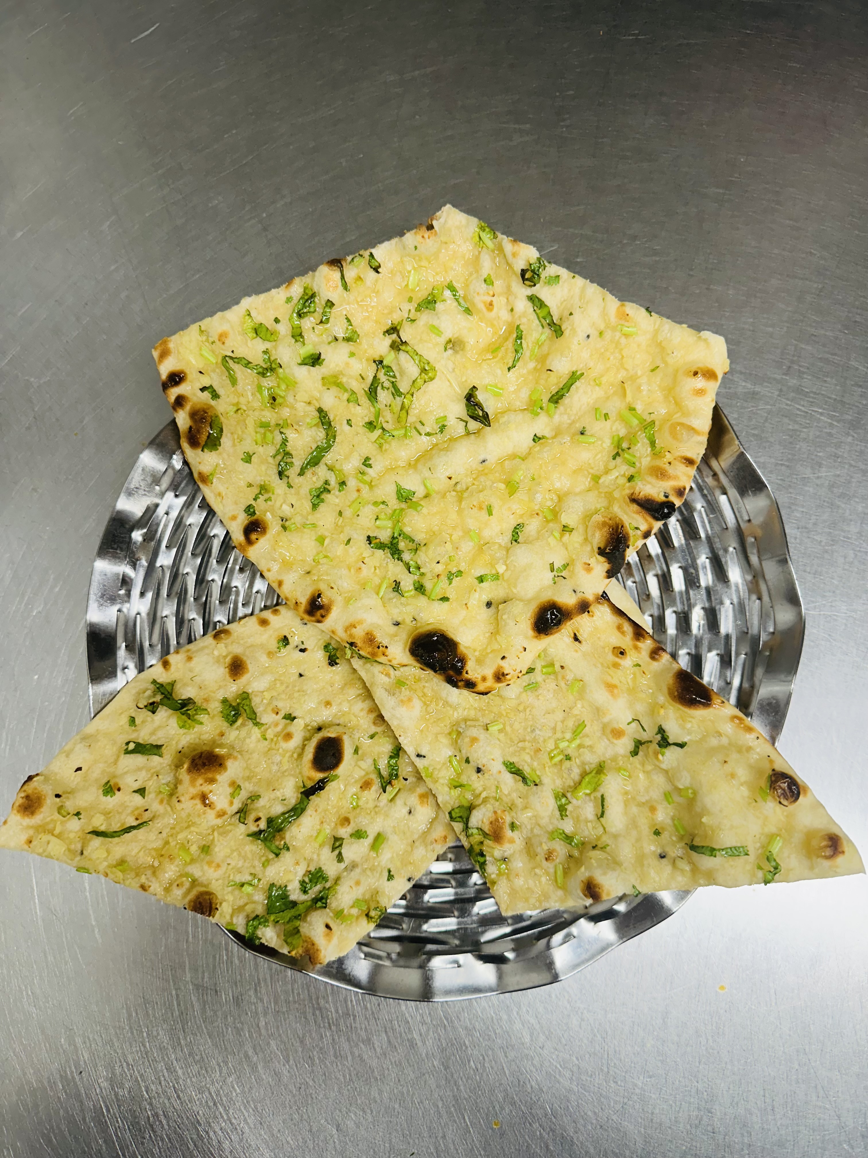 Garlic & Coriander Naan